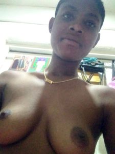 jss3 student of uniport sec. school send out nude to online bf