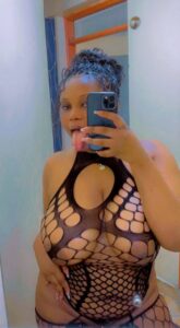 Think naughty babe fuck dildo like a pro