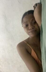 Joy Nathaniel masturbate her pink pussy for online boyfriend