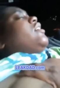 African Man fuck mature lady in the car