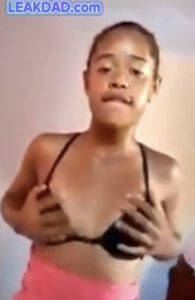 Teen leak- Maria Adams send masturbation video to dad’s friend