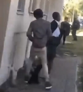 South African teen student fuck in school backyard