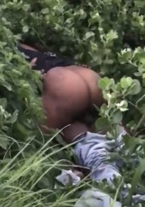 NEW LEAK- nsukka lady caught fucking a man in the bush