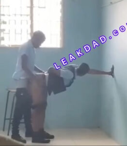 High school leak teen sextapes 2025- lady gets fucked in an abandon class room