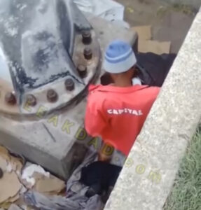 Ikorodu man capture fucking homeless woman