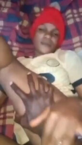 Naija viral tapes- babe gets fuck by street boy