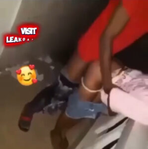 Teen girl gets fuck in valentine night