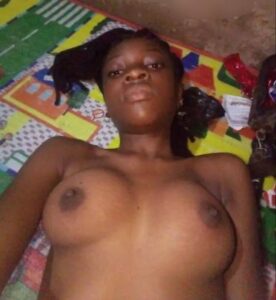 Teen girl gets fuck by father’s friend in ikwere