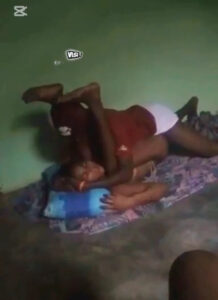Two villagers fuck stranded teen traveler- African leak teen sex video