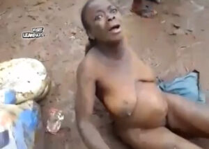 Pregnant lady caught with friend stealing a child