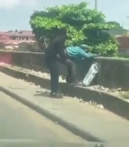 Lagos yahoo boy fuck mad woman on the bridge